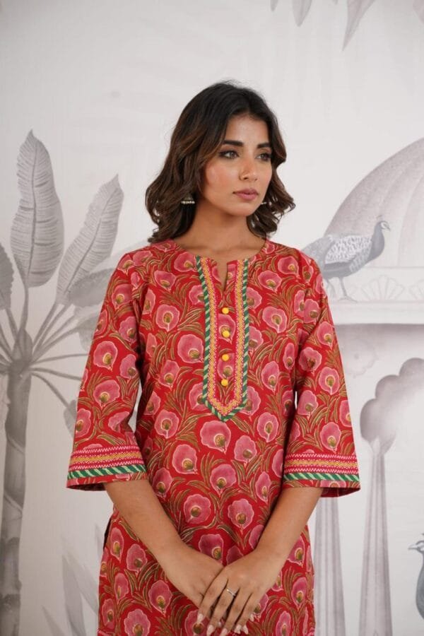 Soft Cotton Tunic for Everyday Comfort