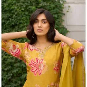 Elegant Natural Crepe 3PC Set