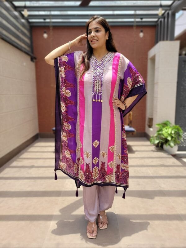 Elegant Festive Kaftan in Soft Muslin