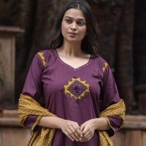 Elegant Cotton Suit with Kantha