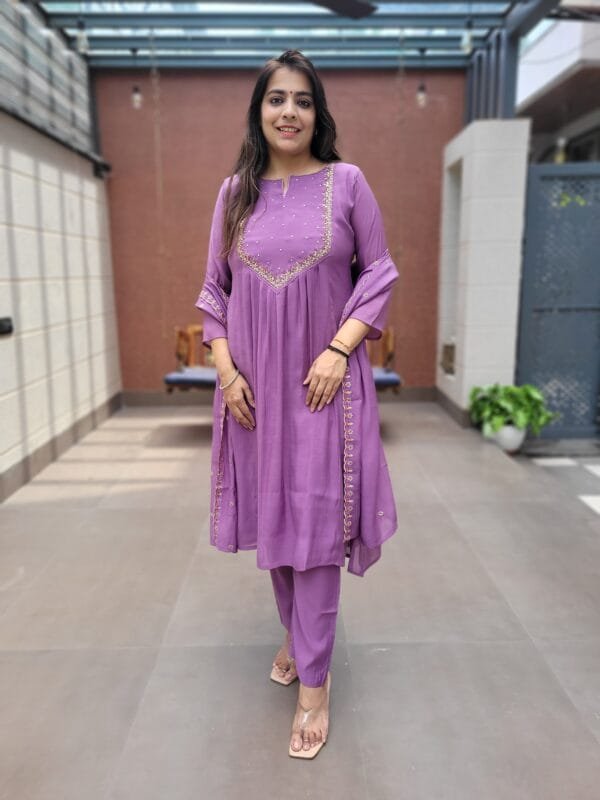 Mul Chanderi 3PC Set with Handwork
