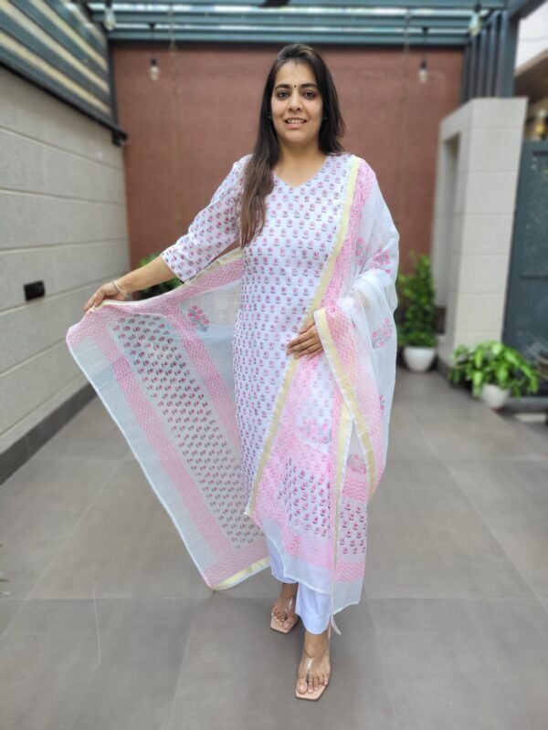 Kota Doriya 3PC Suit with Handblock Print and Lace Detailing
