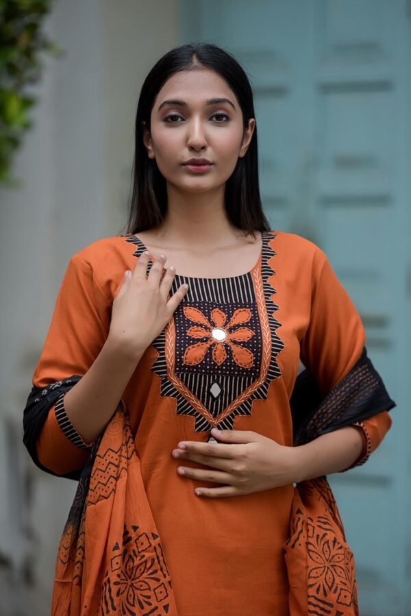 3PC Cotton Set with Handcrafted