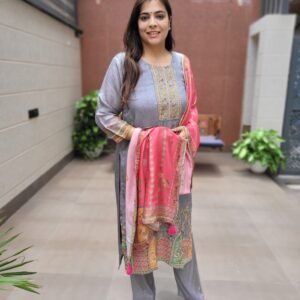 Stylish 3PC Set in Russian Silk