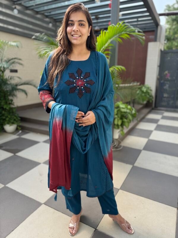 Cotton Suit Set with Applique