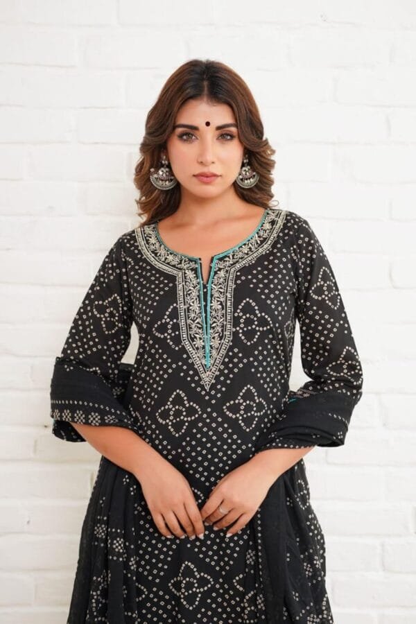 Black Bandhej Cotton Suit Set with Zari Embroidery & Dupatta – 3PC Ethnic Wear