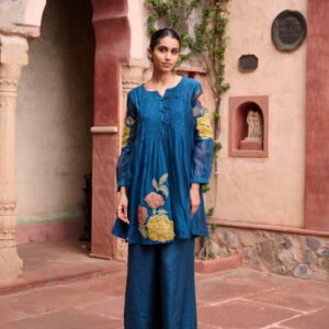 Mul Chanderi Short Kurta 3PC Set with Appliqué, Zari & Sequins Work