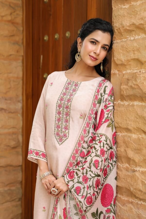 Natural Crepe 3PC Suit Set
