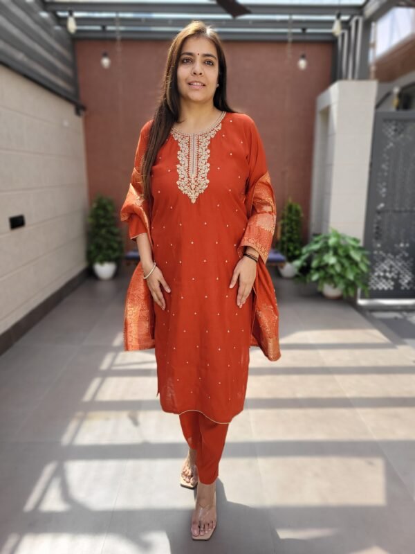 Roman Silk 3PC Suit Set