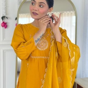 3PC Suit Set in Roman Fabric
