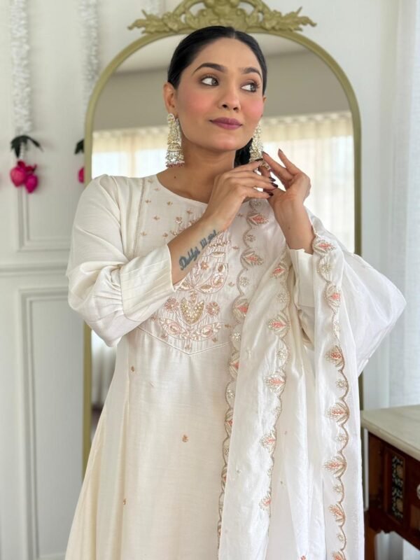 3PC Suit Set in Roman Fabric