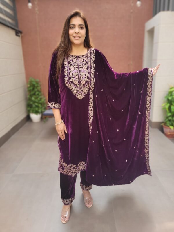 3PC Suit Set with Heavy Embroidery