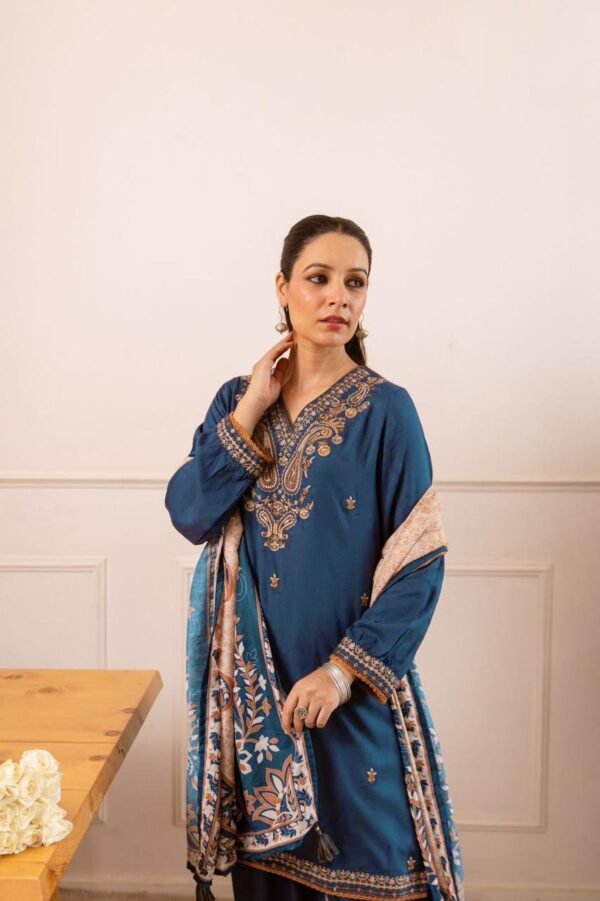 Short Kurta Style 3PC Suit Set