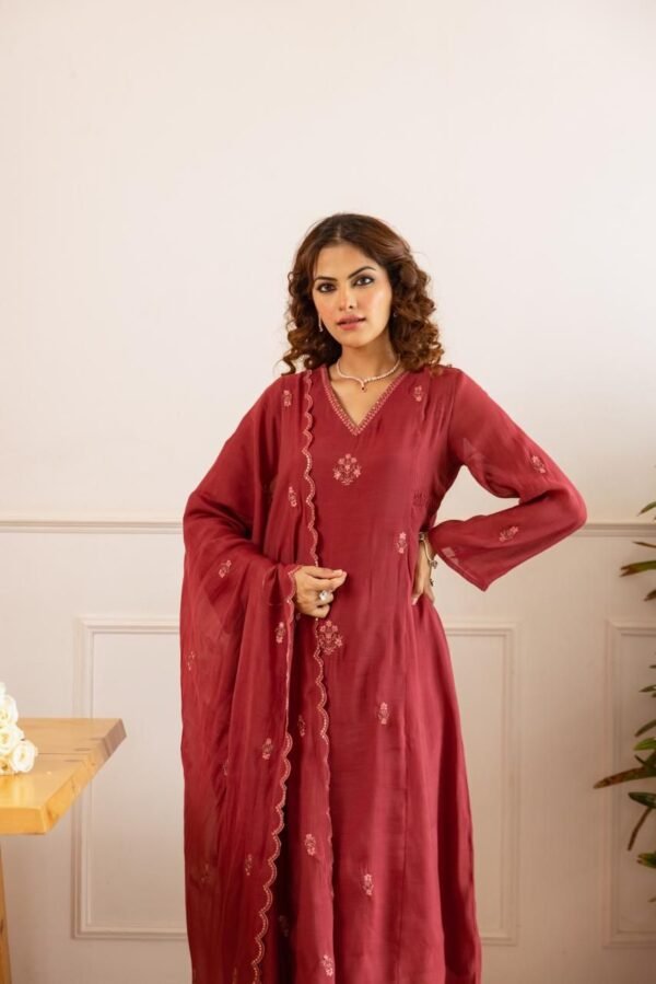 Fully Embroidered 3PC Suit Set