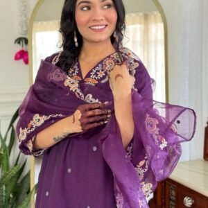 Roman Princess A-Line 3PC Suit Set