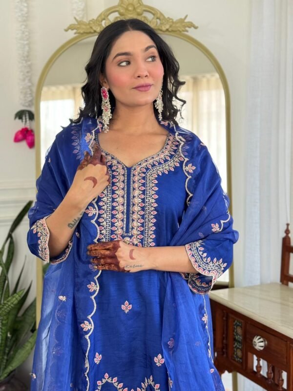 3PC Suit Set in Premium Dola Silk