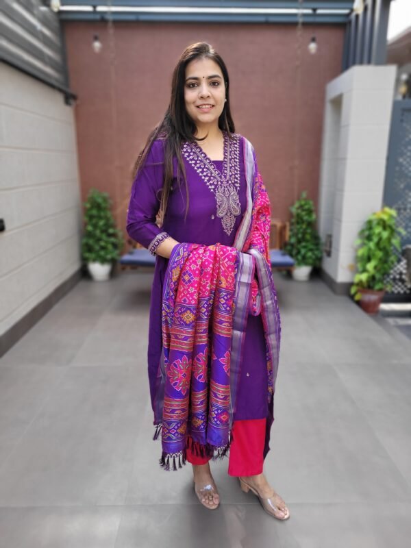 3PC Set with Zari & Sequins Work