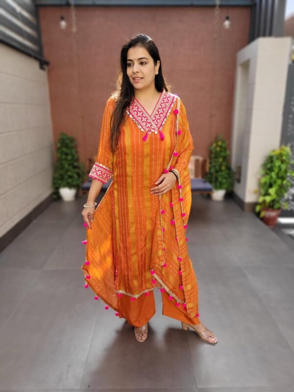 3PC Suit Set with Mirror & Zari Work