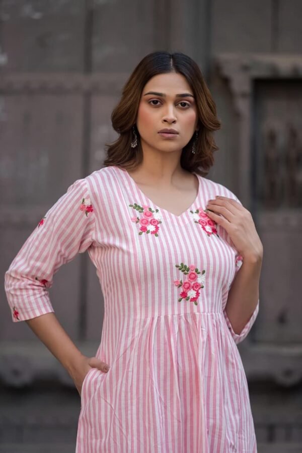 Handloom Cotton 2PC Set with Embroidered Panel