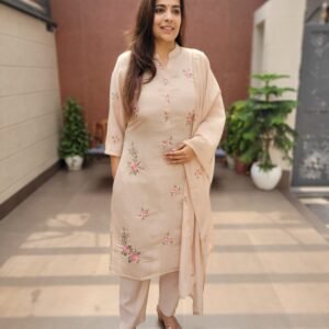 3PC Set with Embroidered Panel