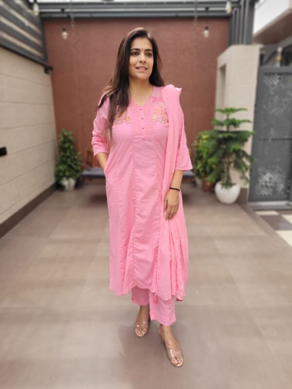 3PC Set with Handwork