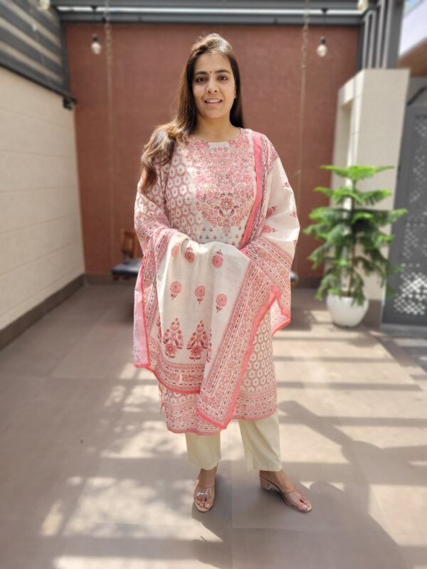 Linen 3PC Set with Handwork on Yoke