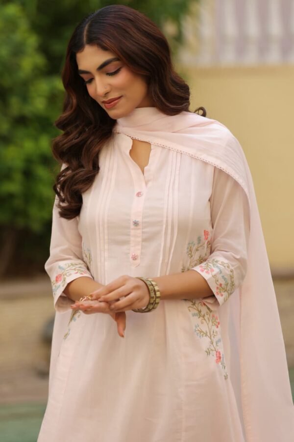 Mul Cotton 3PC Set with Pintucks & Embroidered Pockets