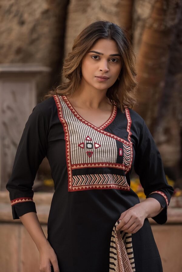 Dabu Cotton 3PC Set with Mirror Work & Printed Dupatta