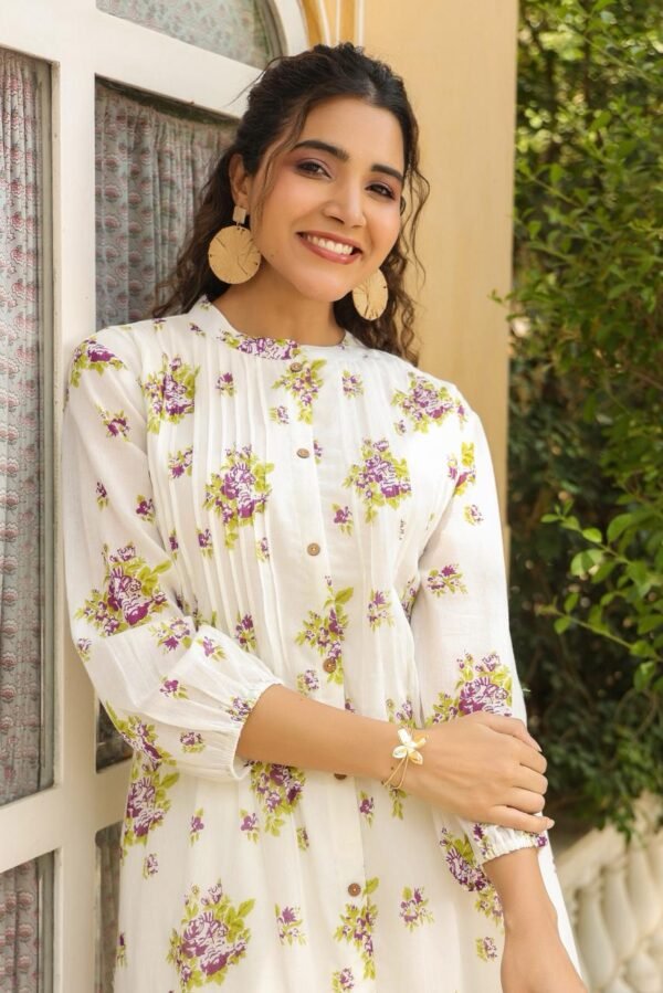 Mul Cotton 2PC Set with Pintucks Detailing