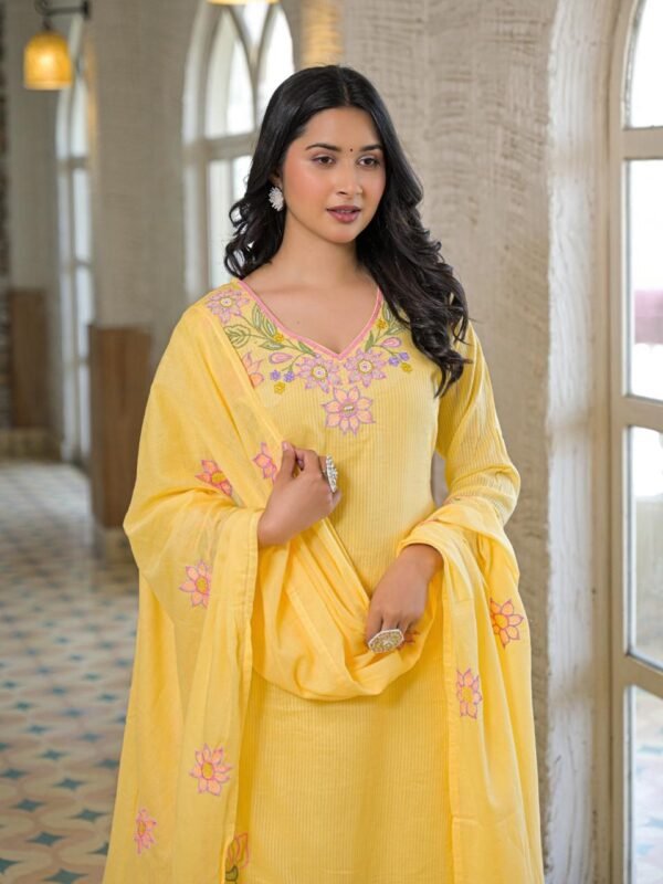 Embroidered 3PC Set