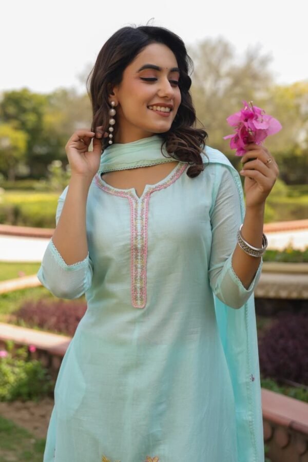 Elegant Mul Cotton Embroidered 3PC Set