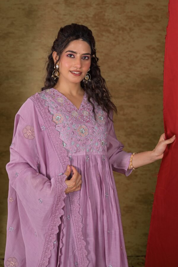 Mul Chanderi Embroidered 3PC Set