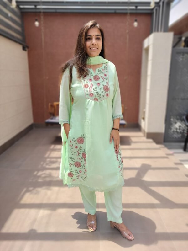 Embroidered 3PC Set